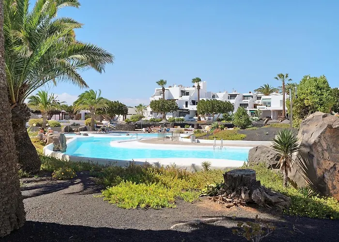Isla And Ocean With Pool And Wifi Apartament